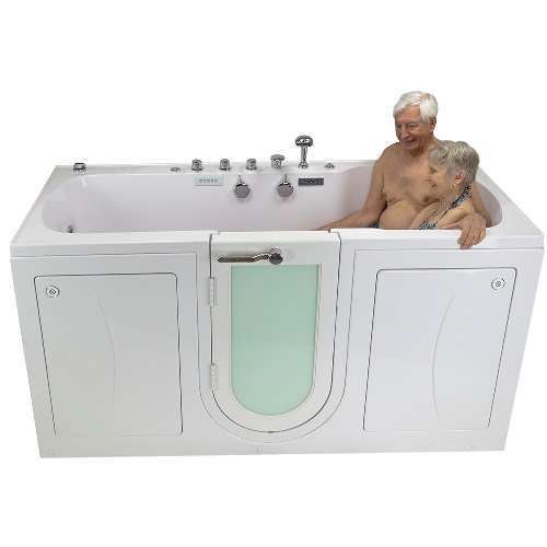 2 bathers sharing a seat in a Big4Two Tub